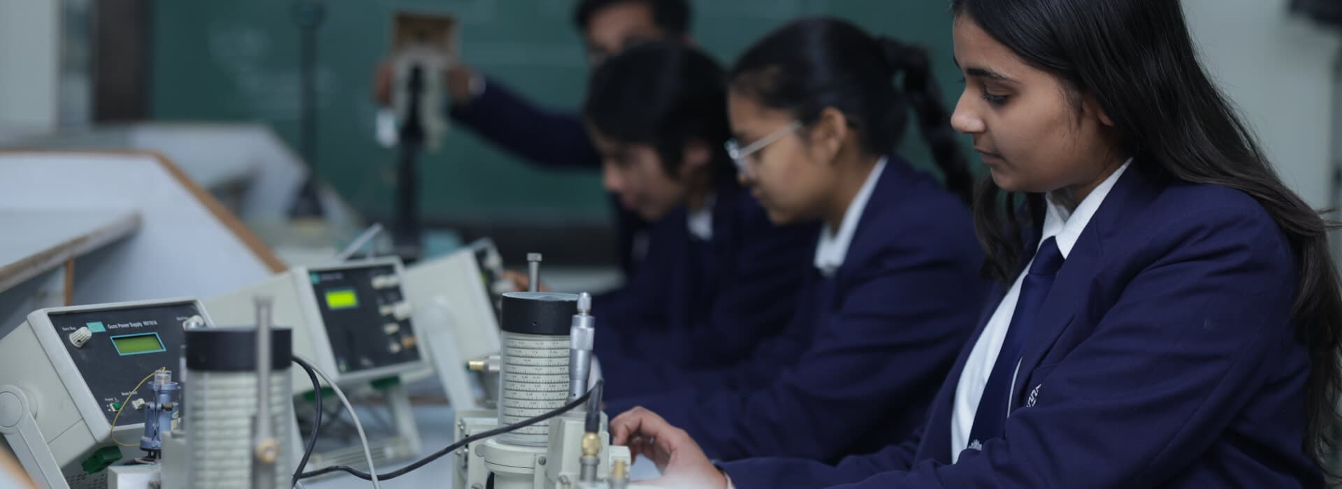 Electronics Labs