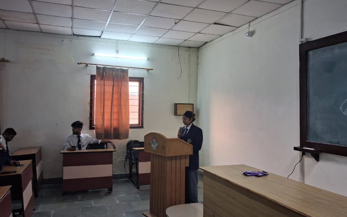 Student-Led Open Mic Event at Haridwar University, Roorkee